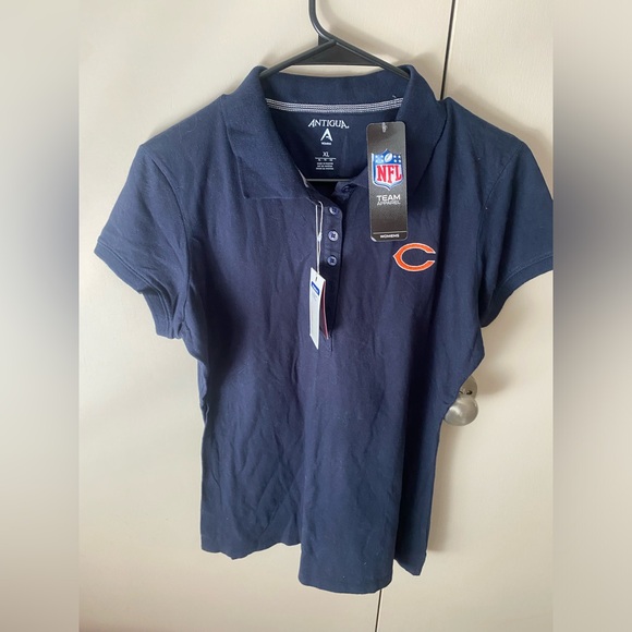 Antigua Tops - NWT Women’s Antigua Chicago Bears polo
